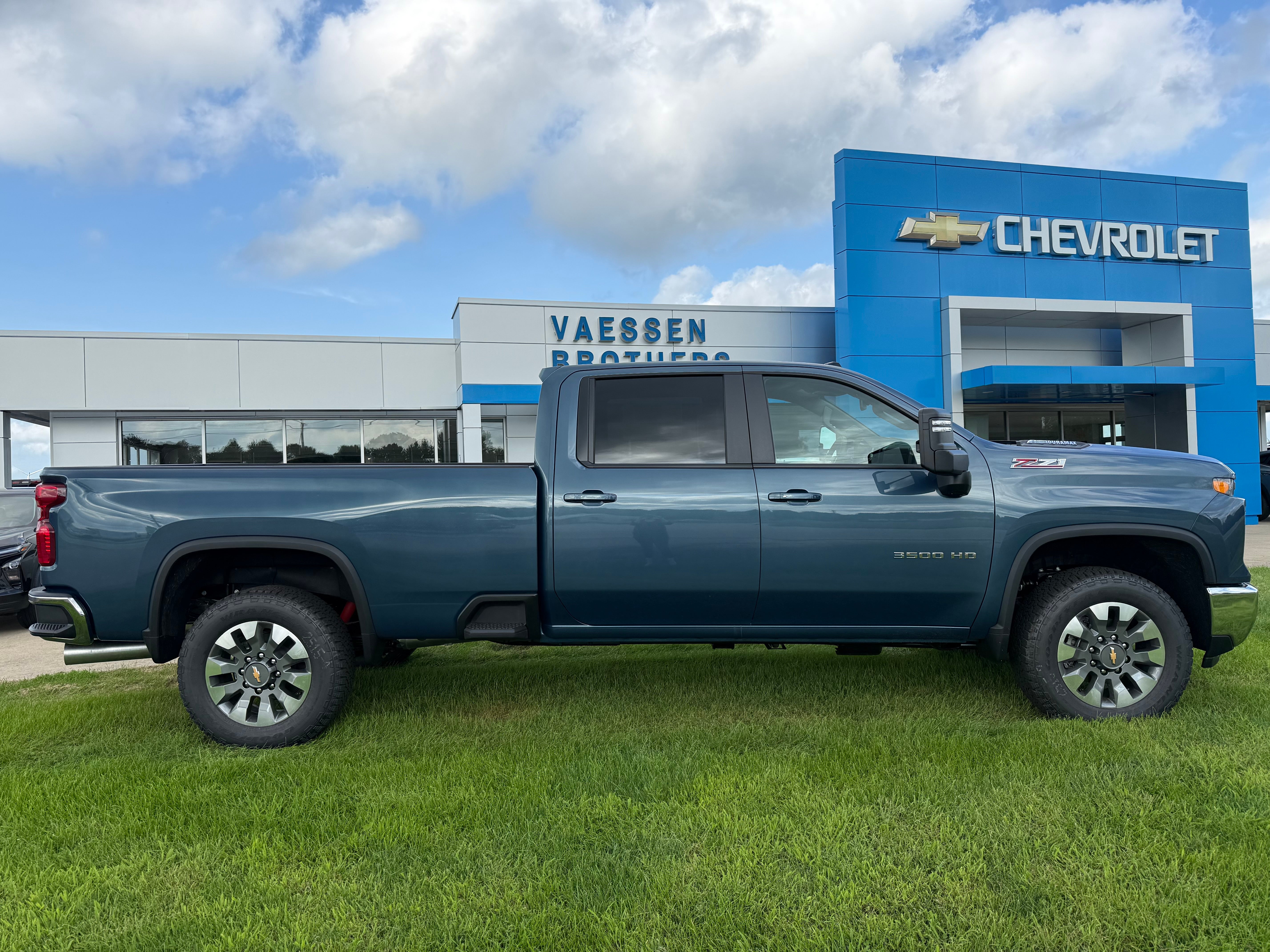 2026 Chevrolet Silverado 3500 HD LT