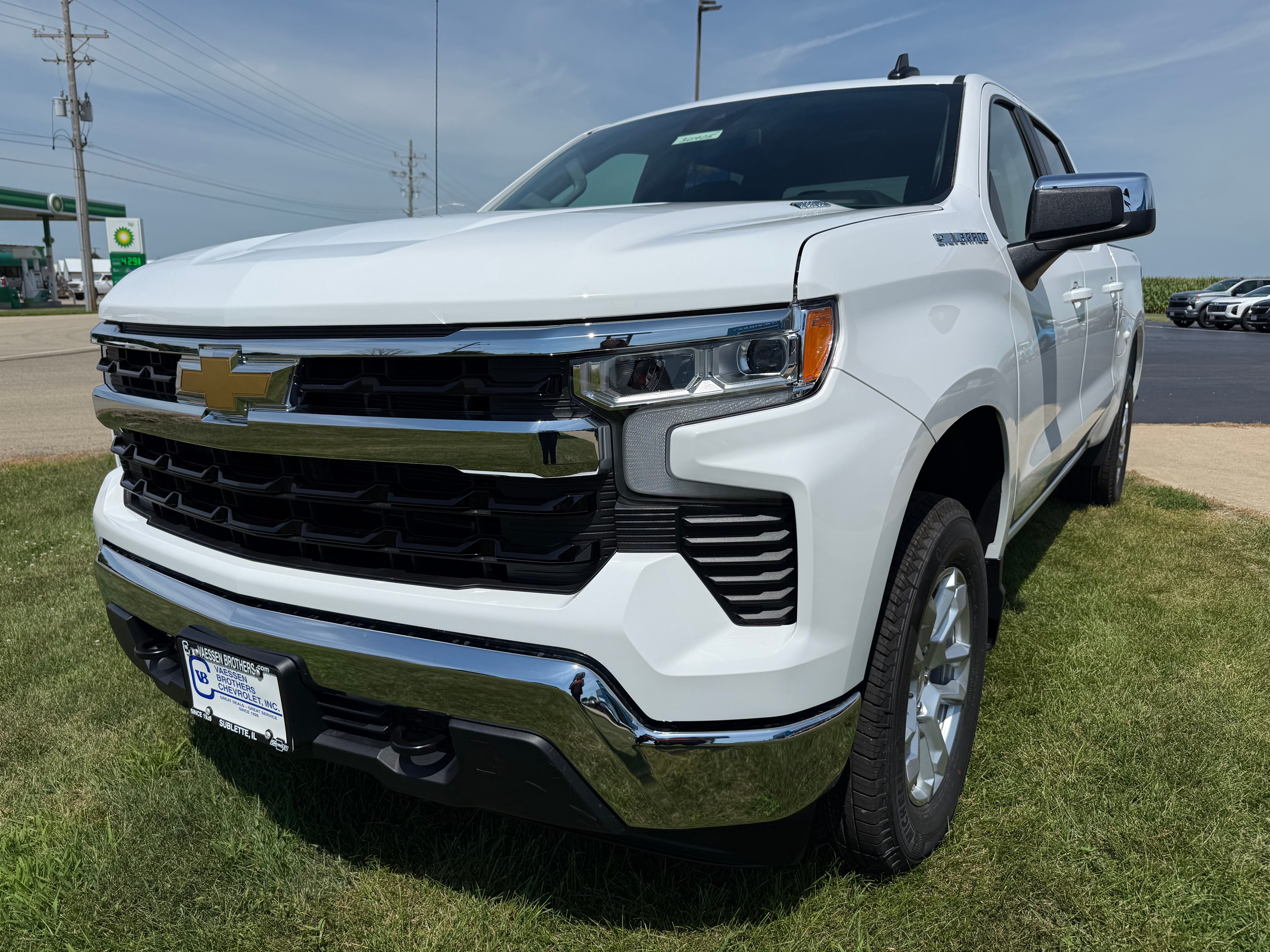 2026 Chevrolet Silverado 1500 LT (2FL)