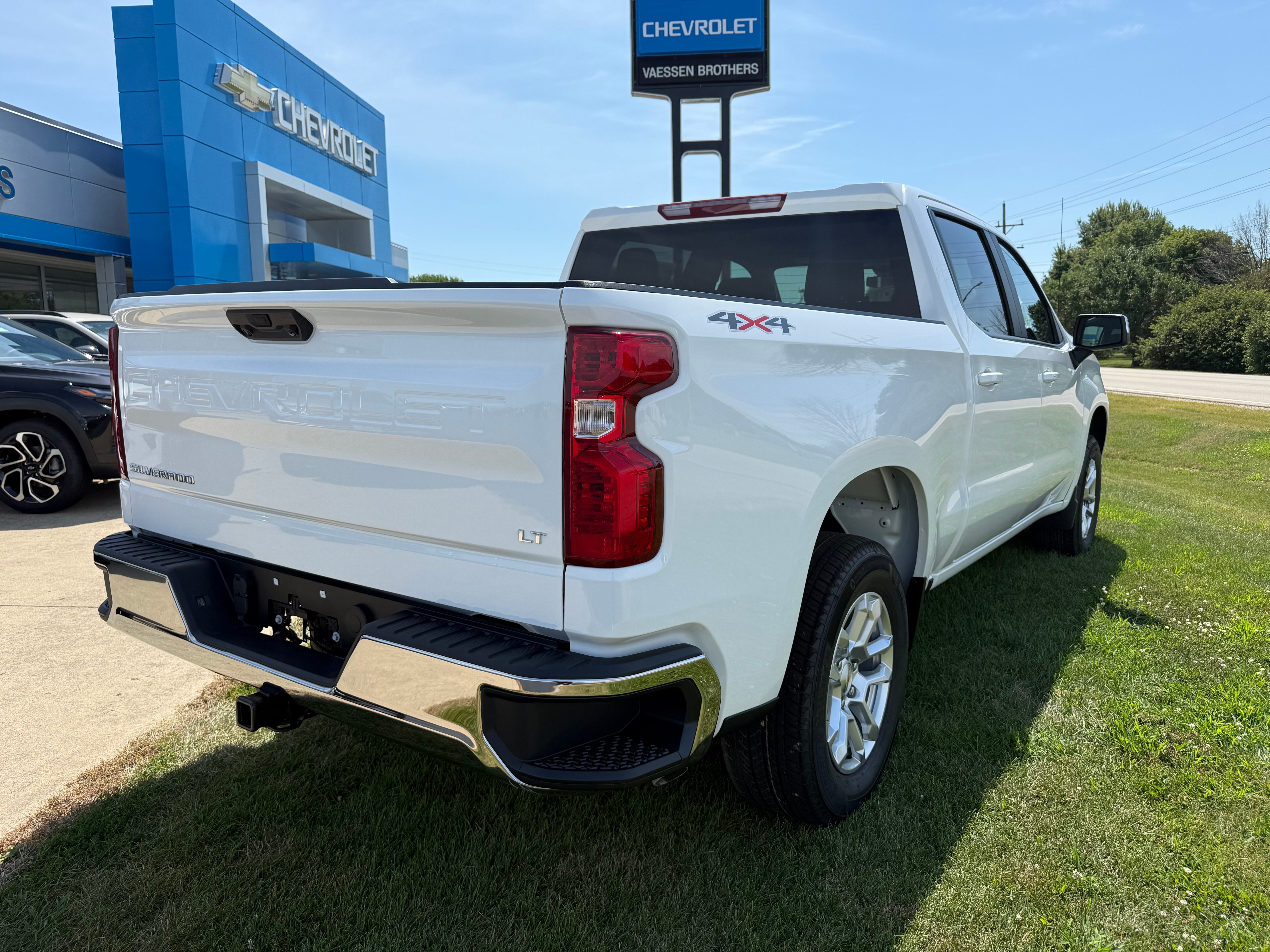 2026 Chevrolet Silverado 1500 LT (2FL)