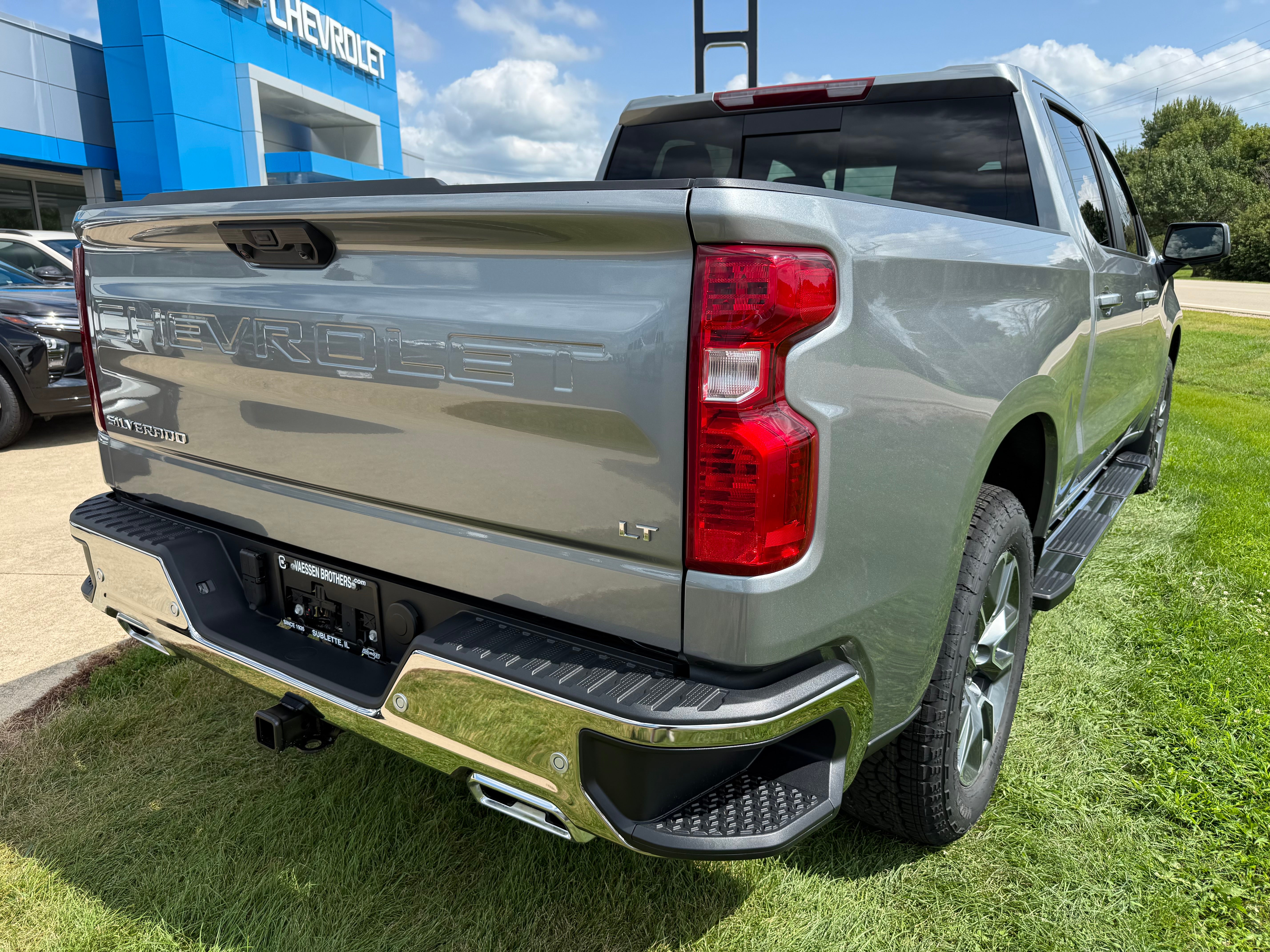2026 Chevrolet Silverado 1500 LT - Photo 7