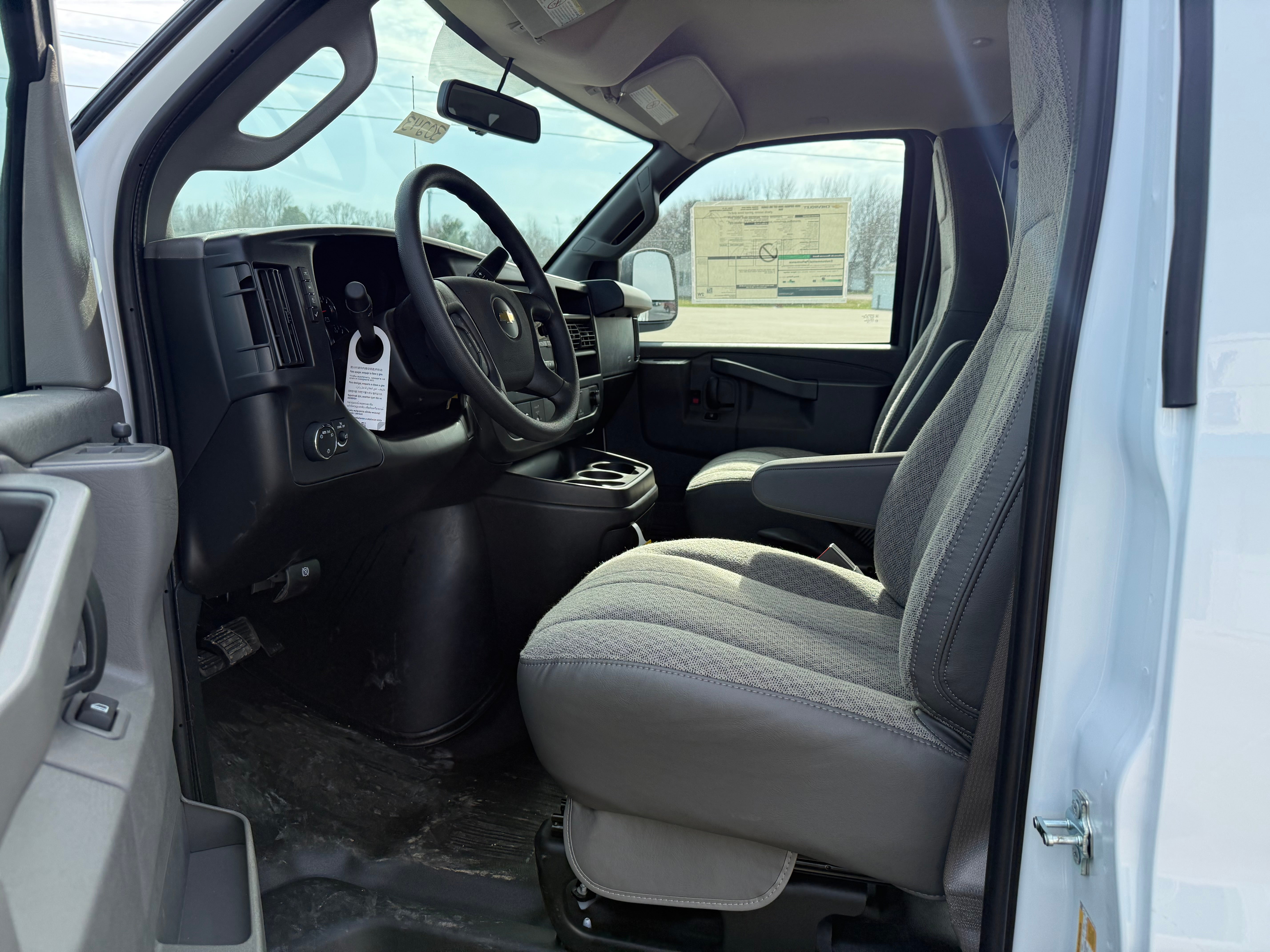 2026 Chevrolet Express Cargo WT