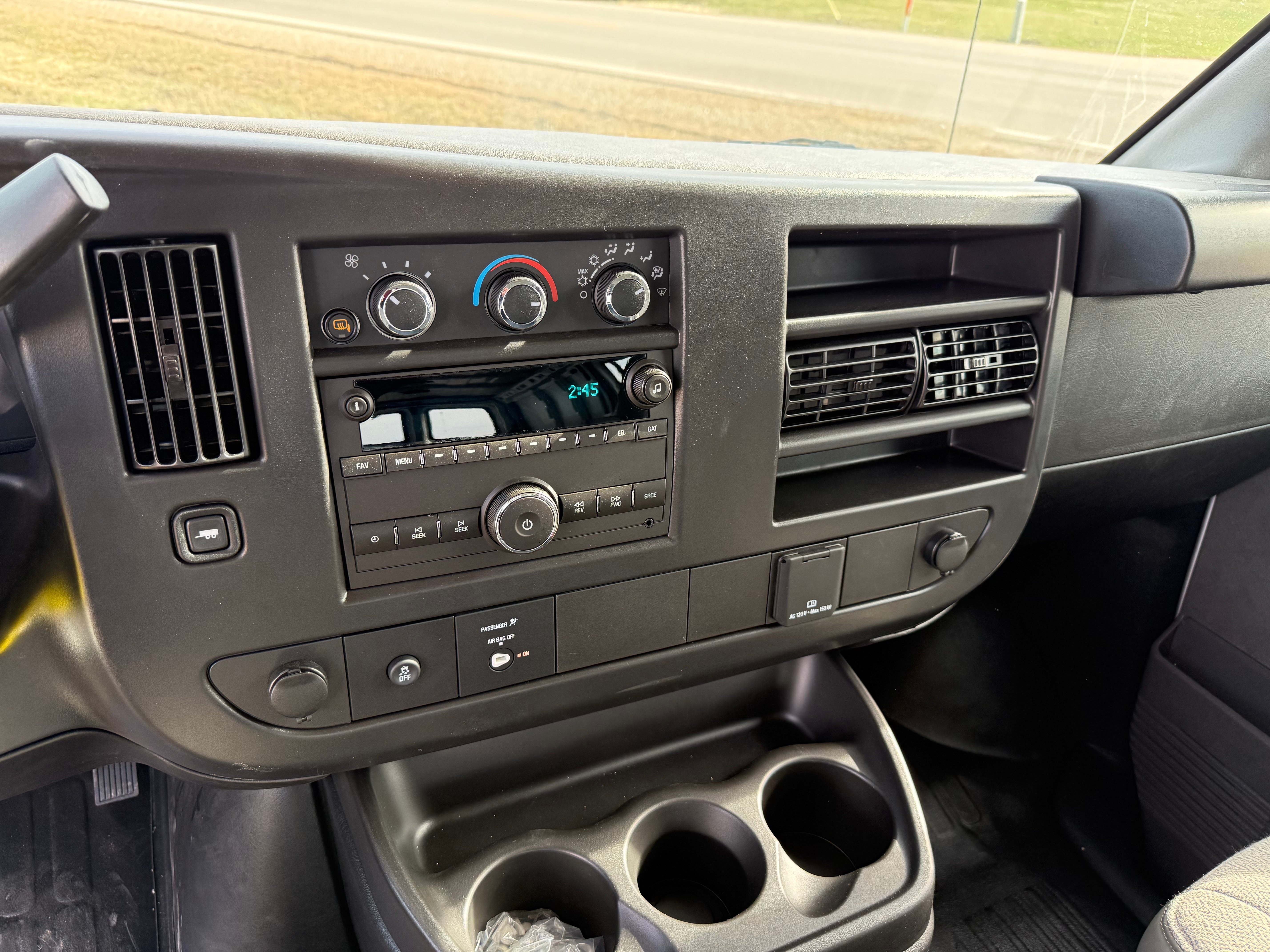 2026 Chevrolet Express Cargo WT