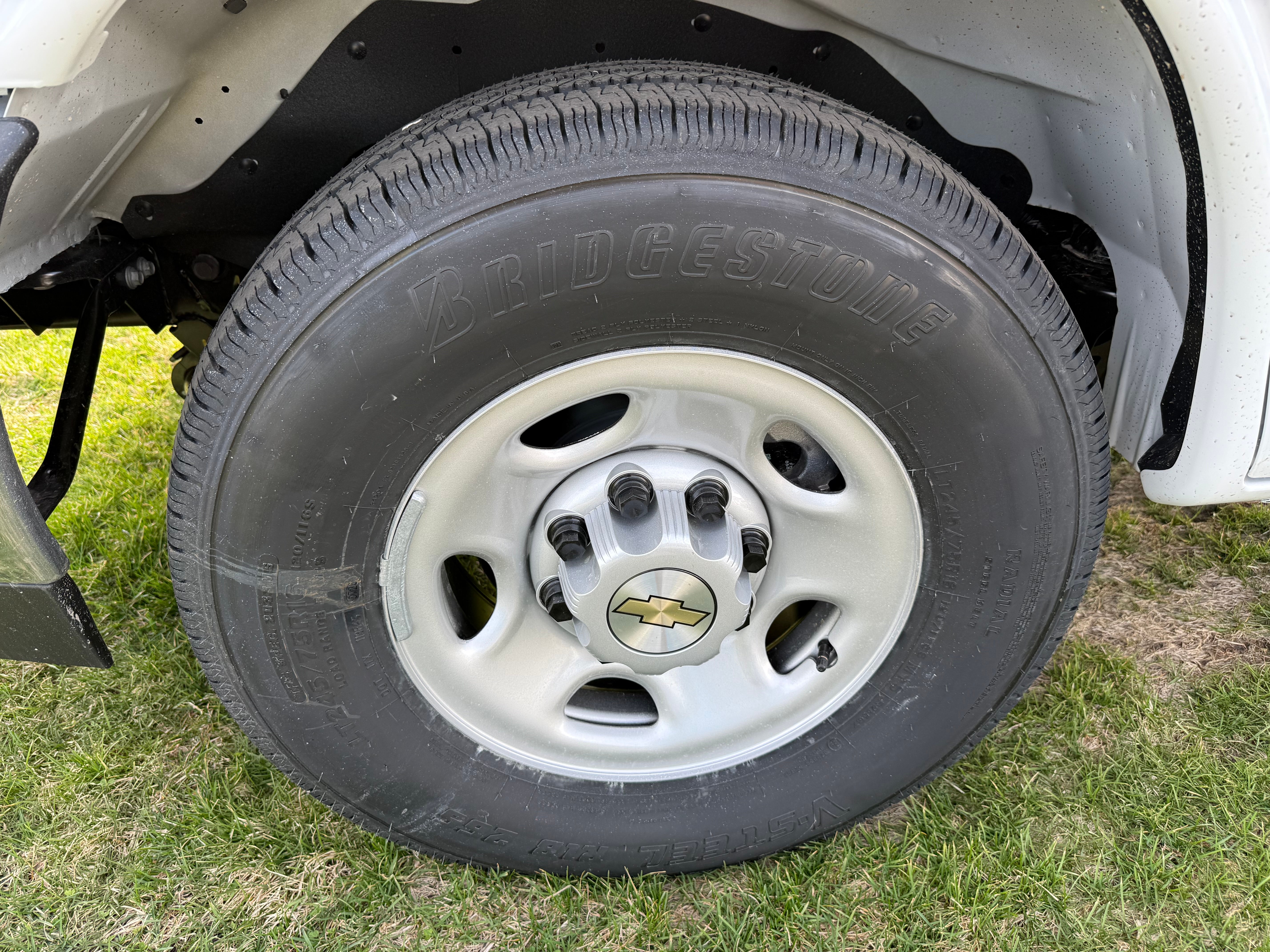 2026 Chevrolet Express Cargo WT