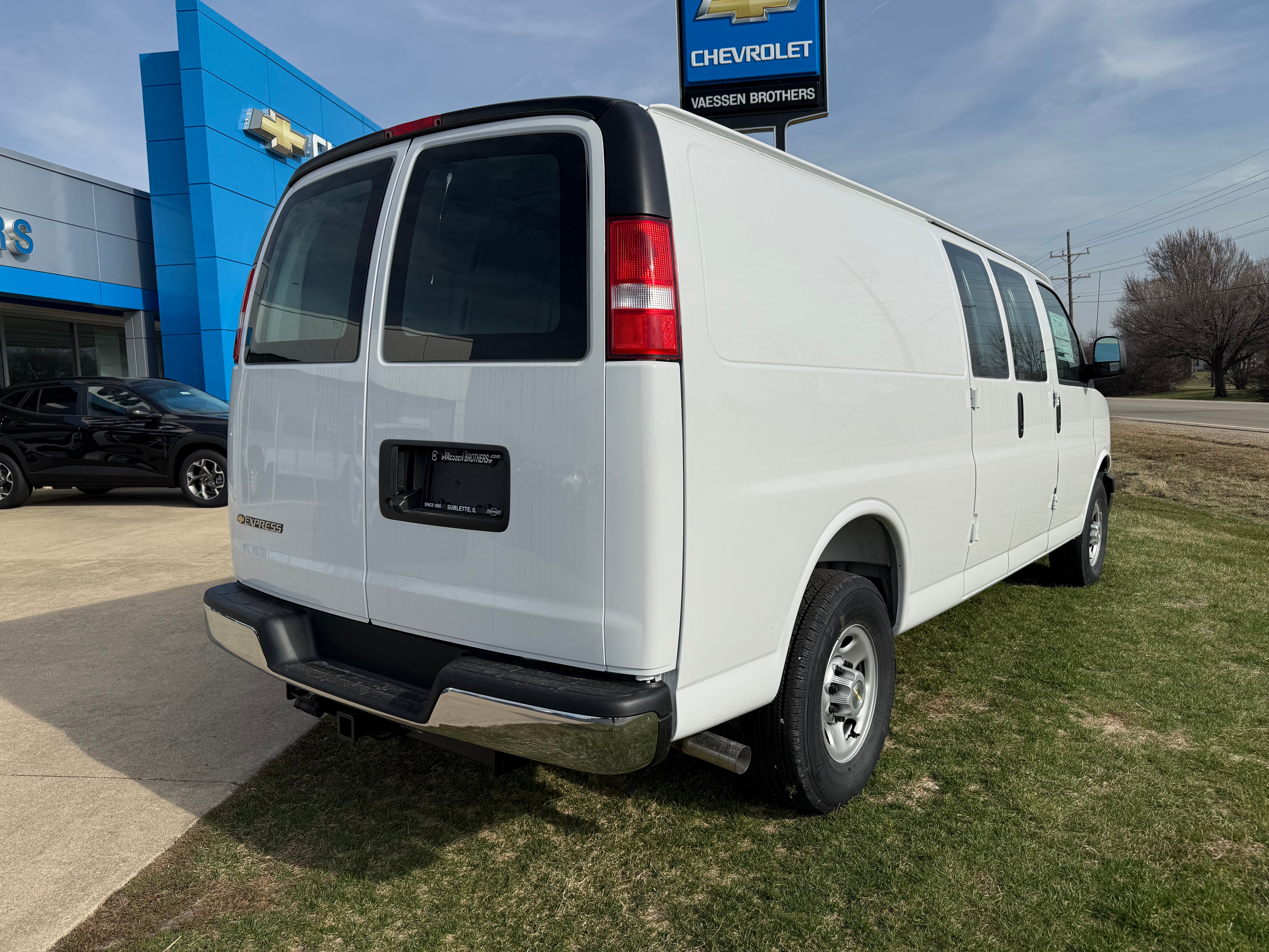 2026 Chevrolet Express Cargo WT