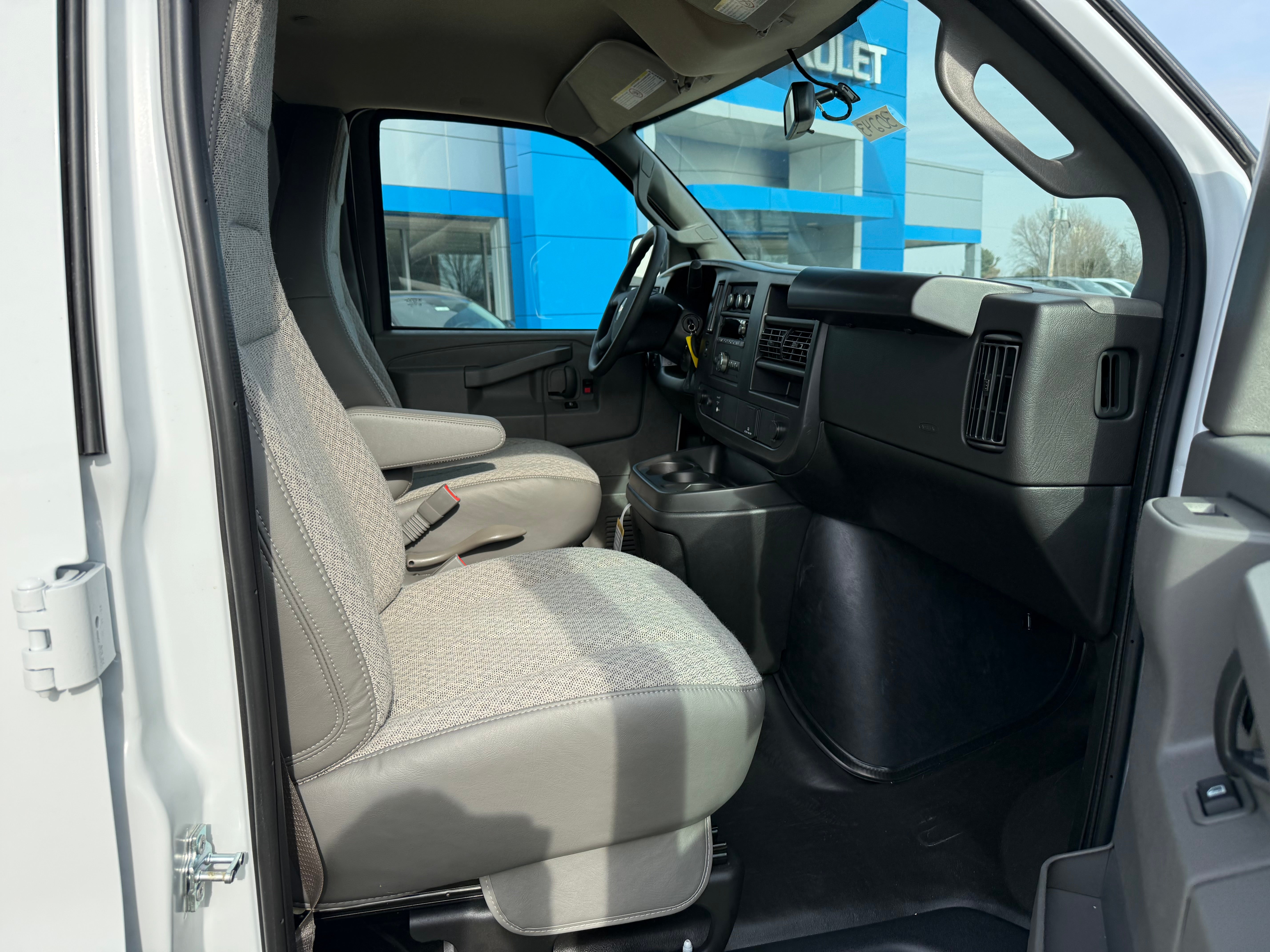 2026 Chevrolet Express Cargo WT