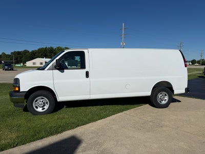 2026 Chevrolet Express Cargo WT