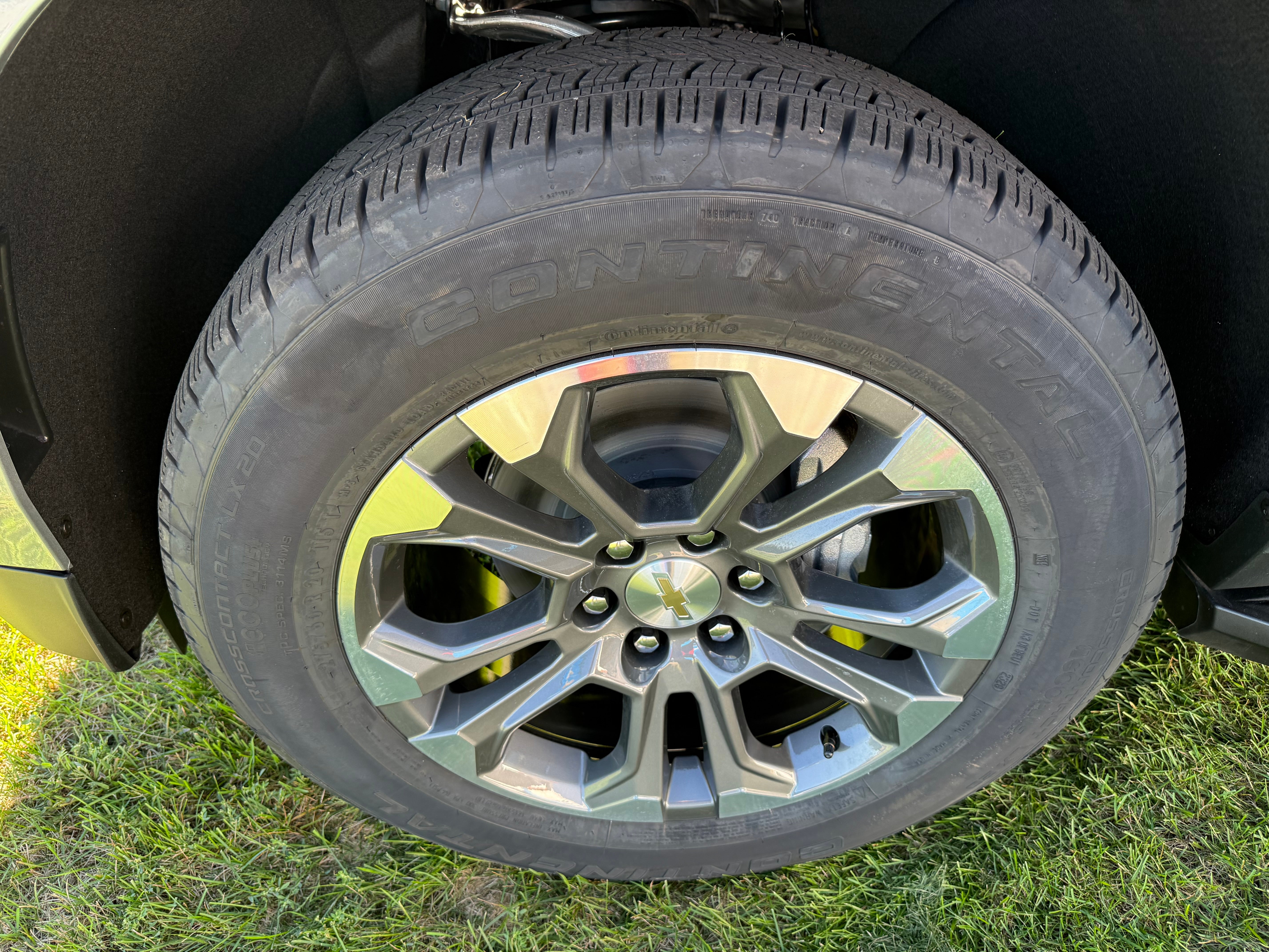 2026 Chevrolet Tahoe LT - Photo 21