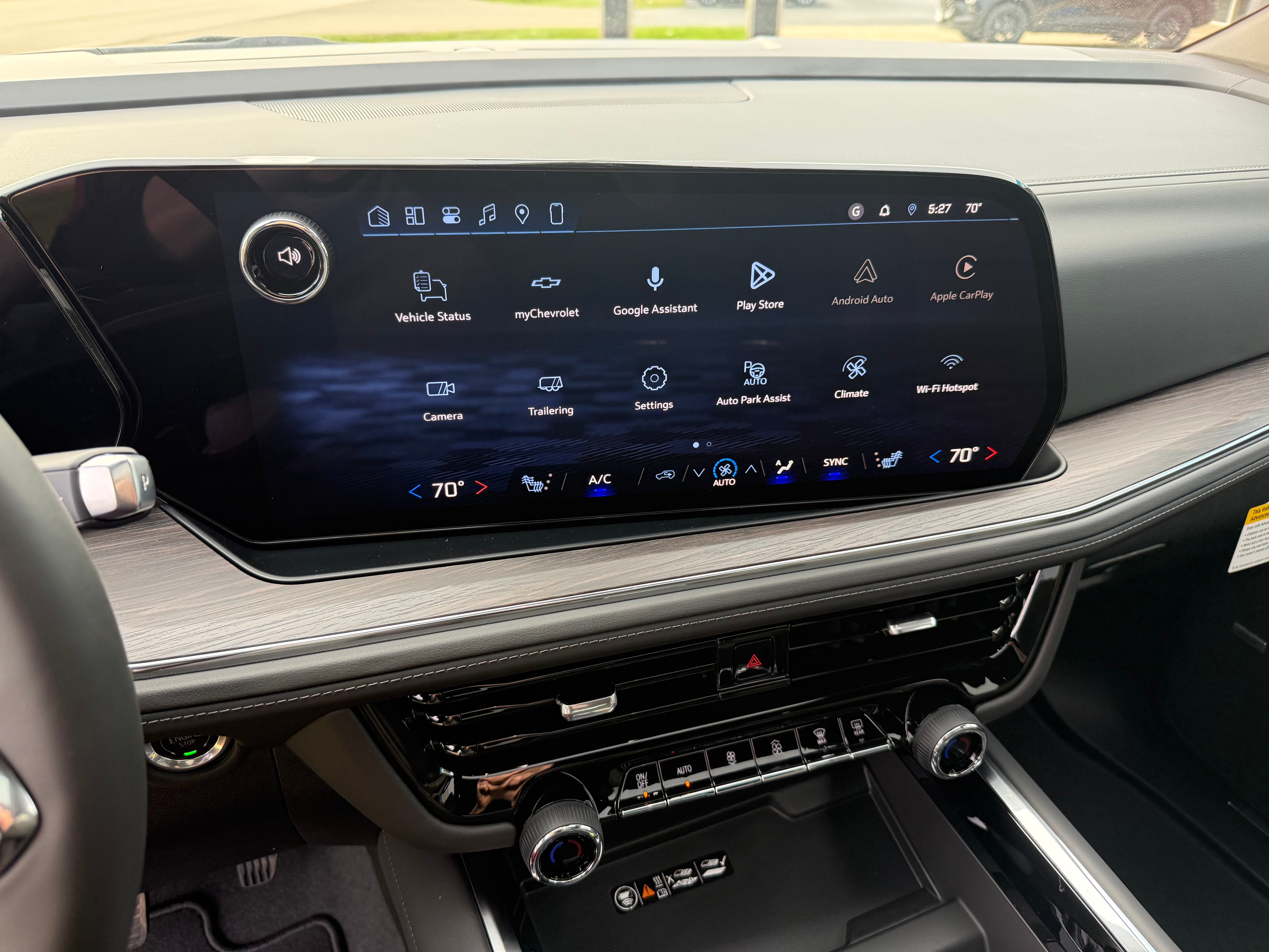 2027 Chevrolet Tahoe LT
