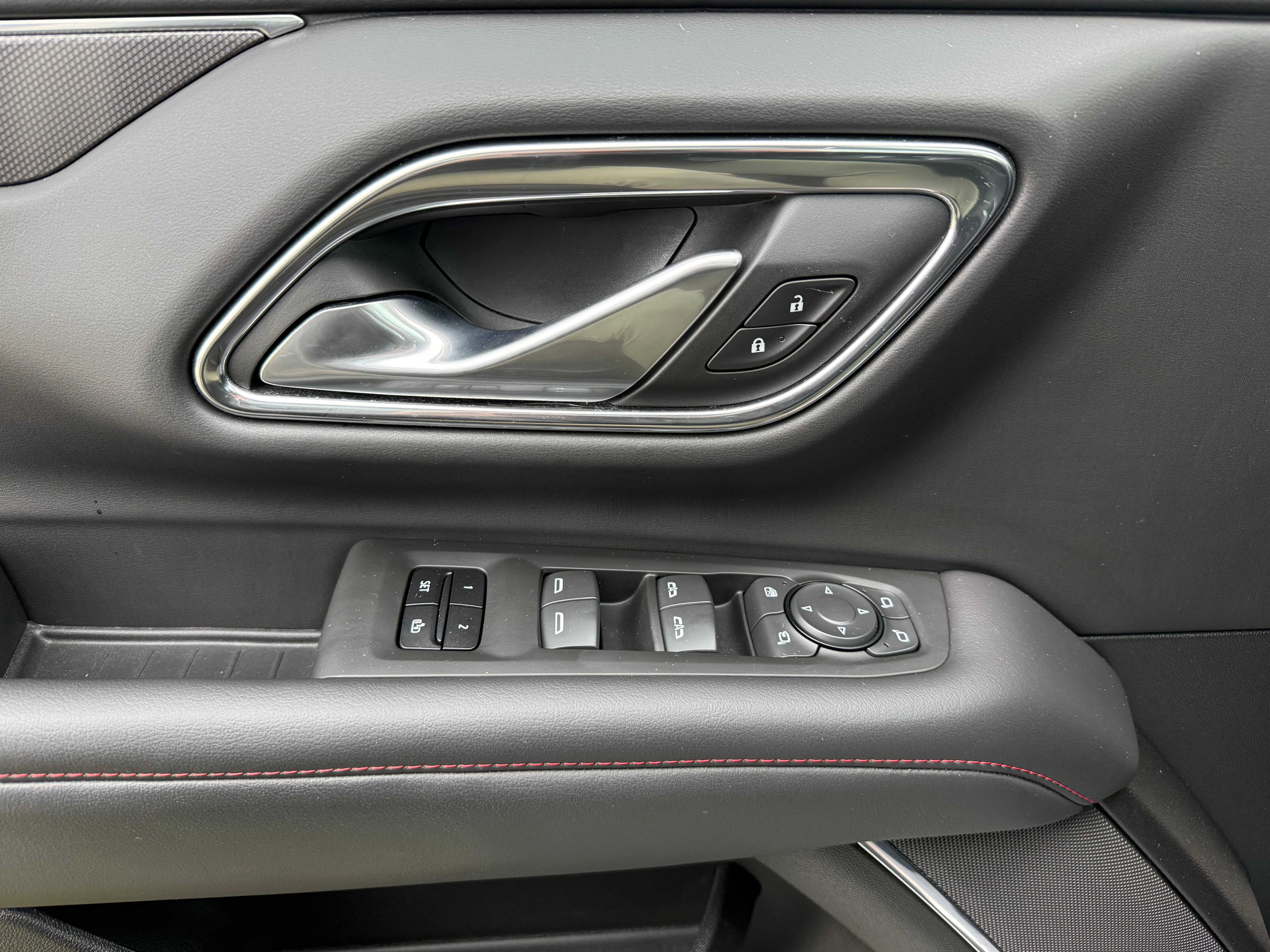 2022 Chevrolet Suburban RST