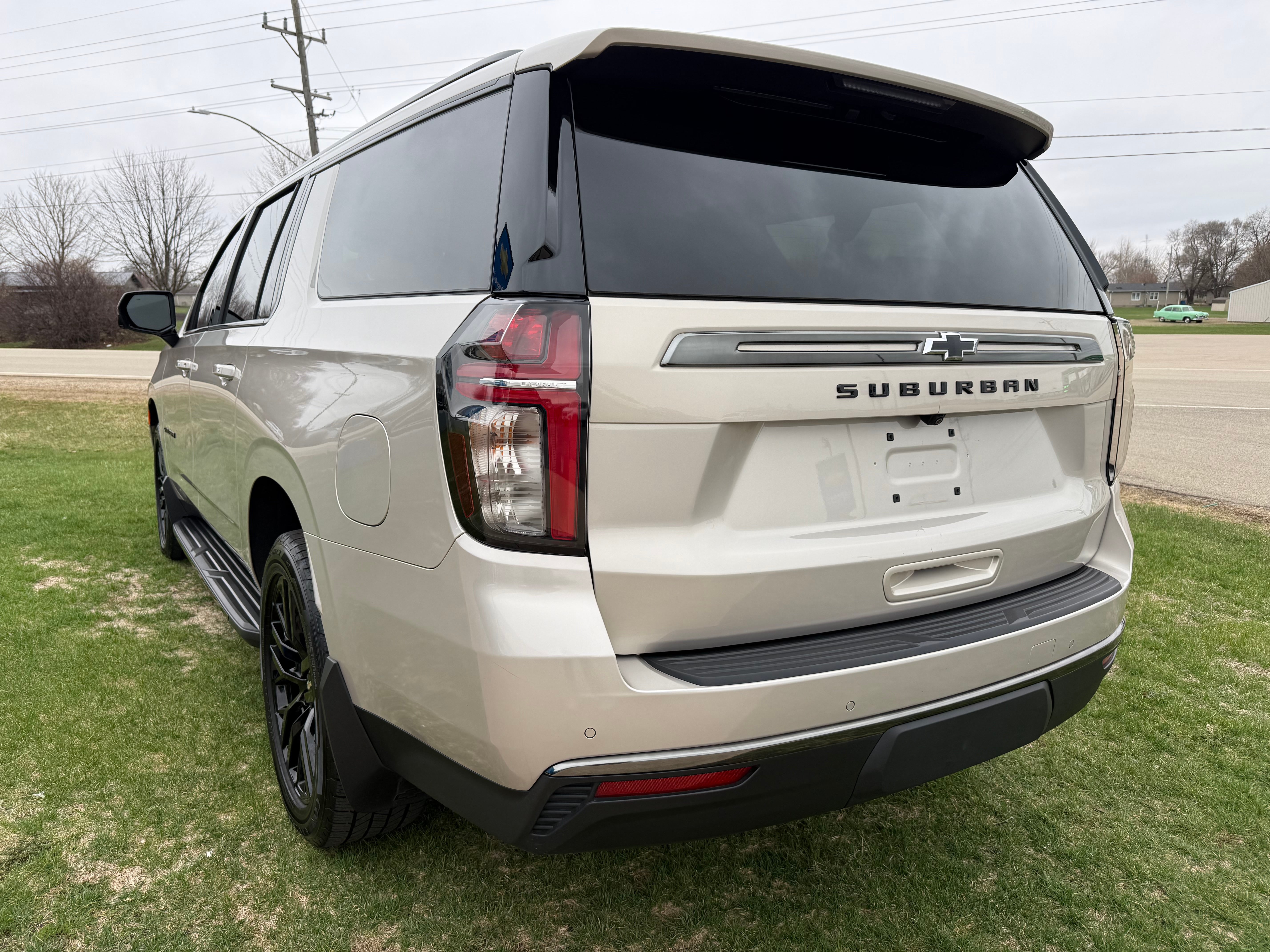 2022 Chevrolet Suburban RST