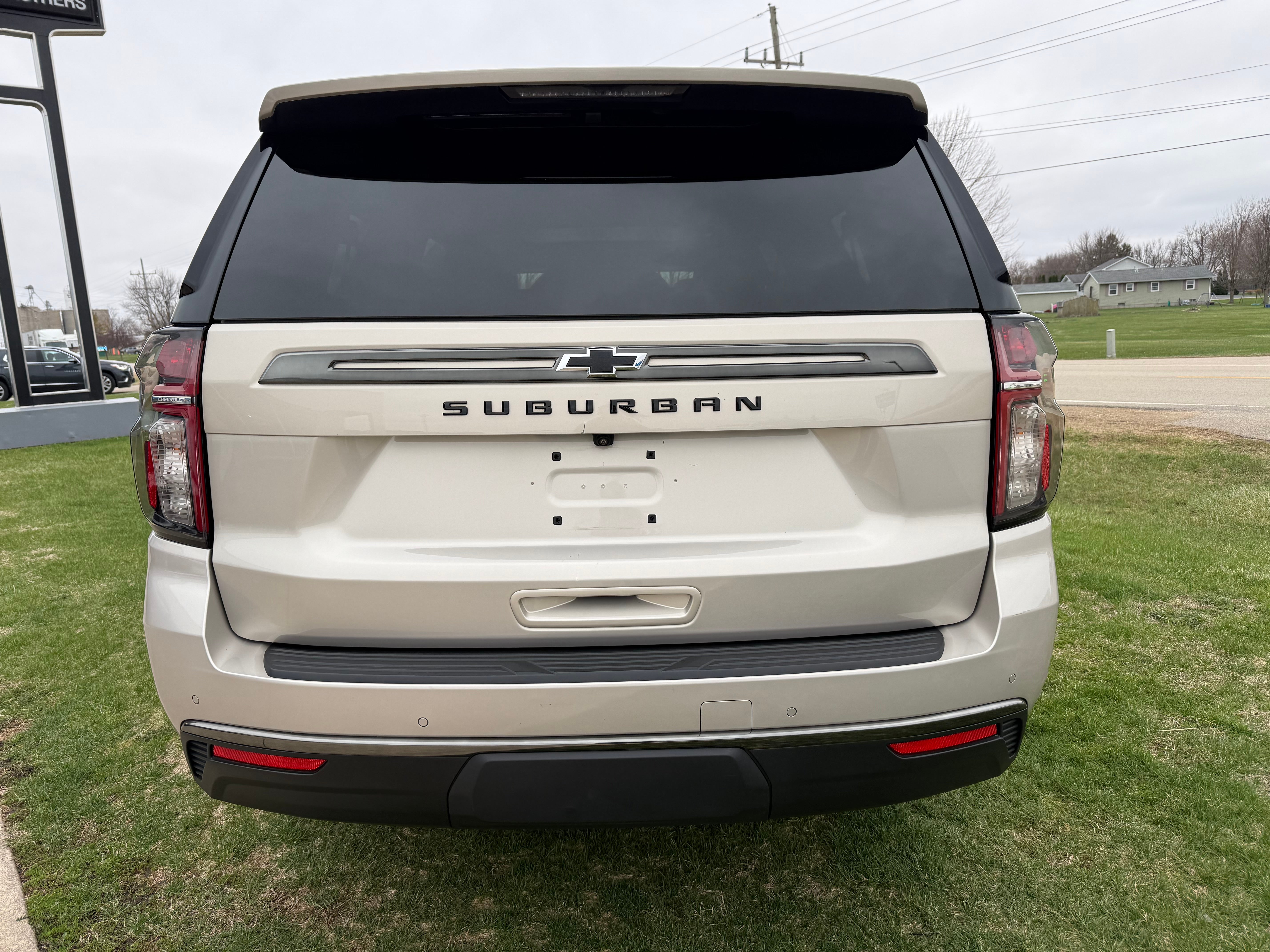 2022 Chevrolet Suburban RST