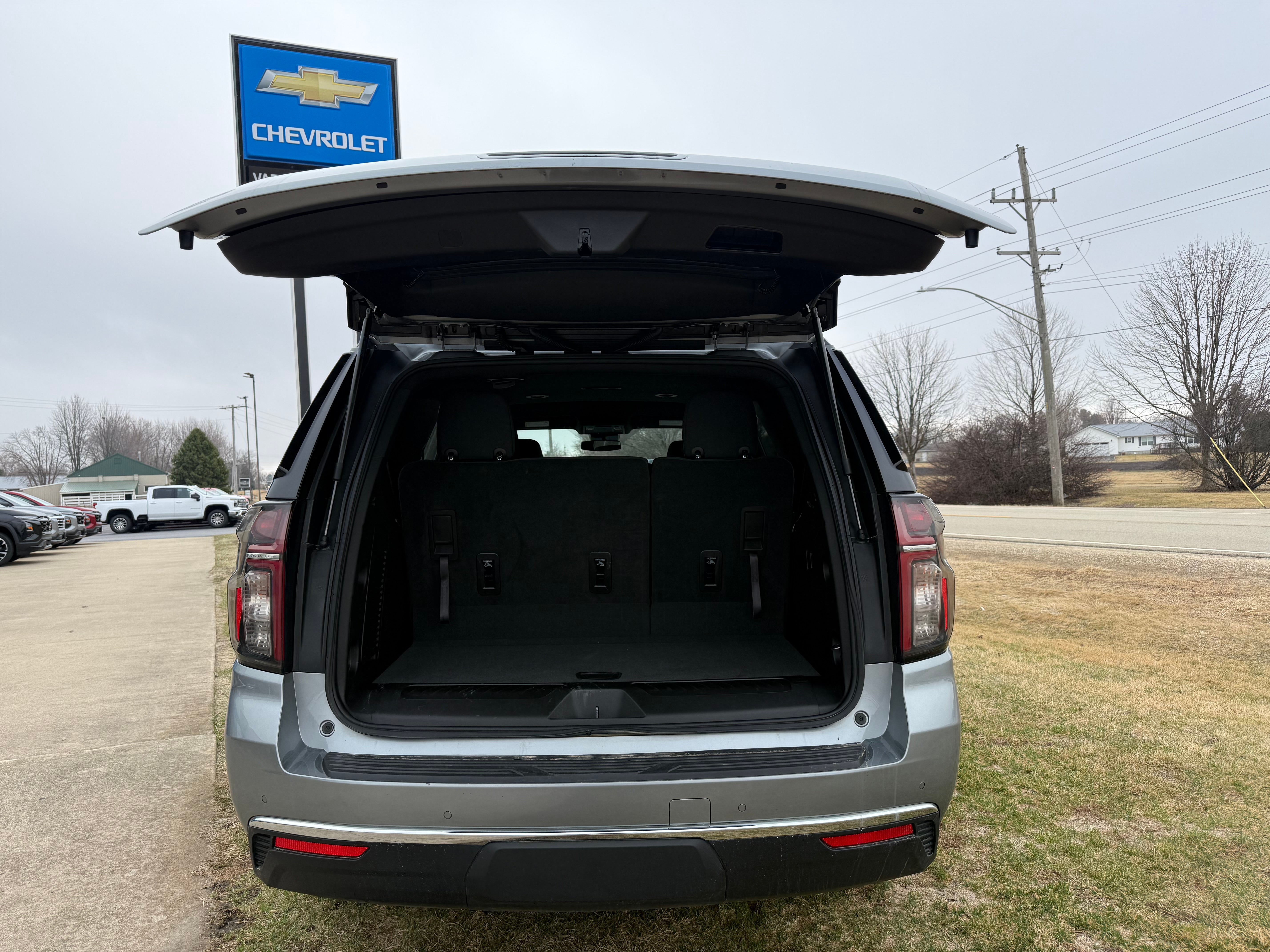 2023 Chevrolet Tahoe LS