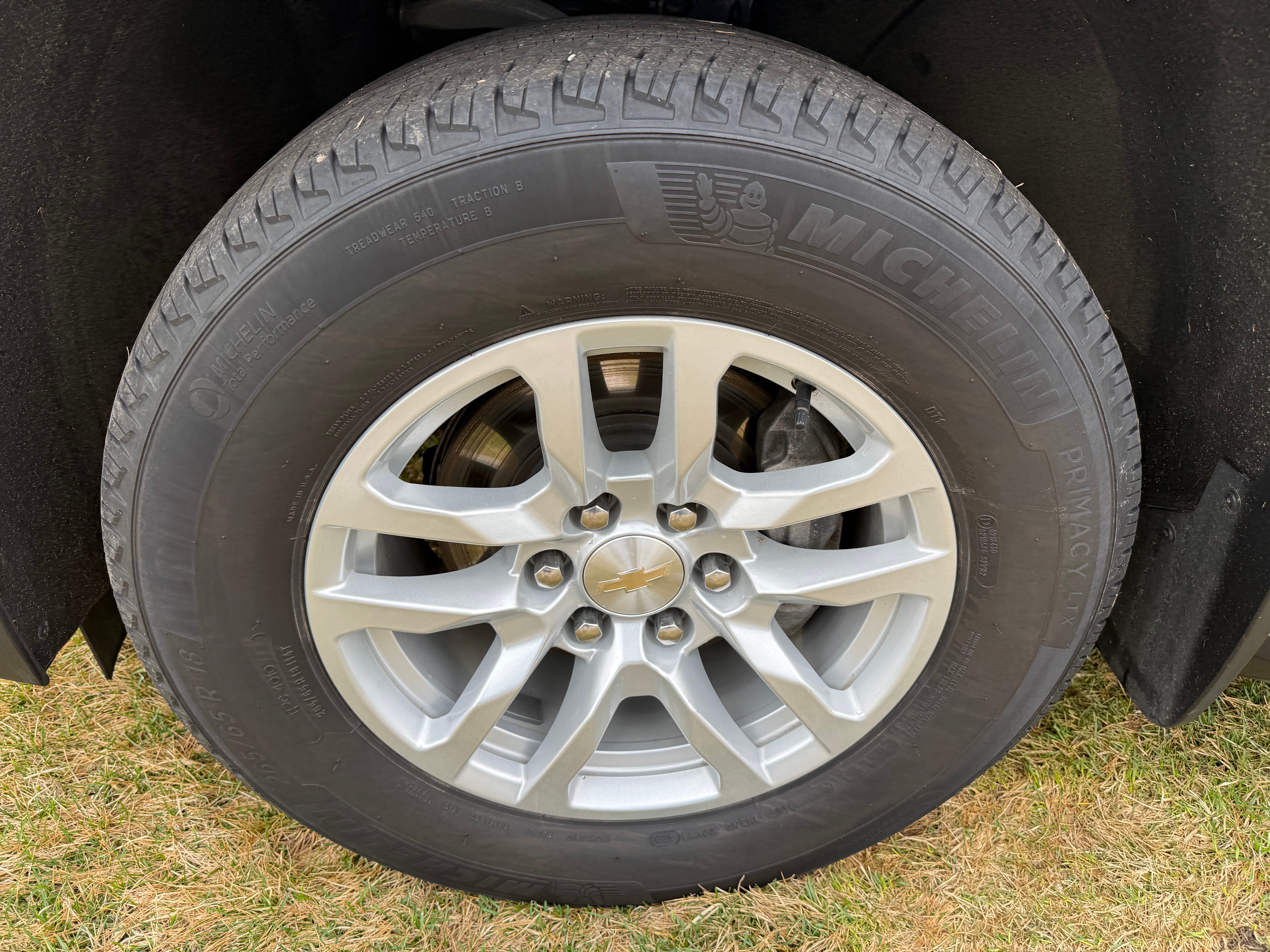 2023 Chevrolet Tahoe LS