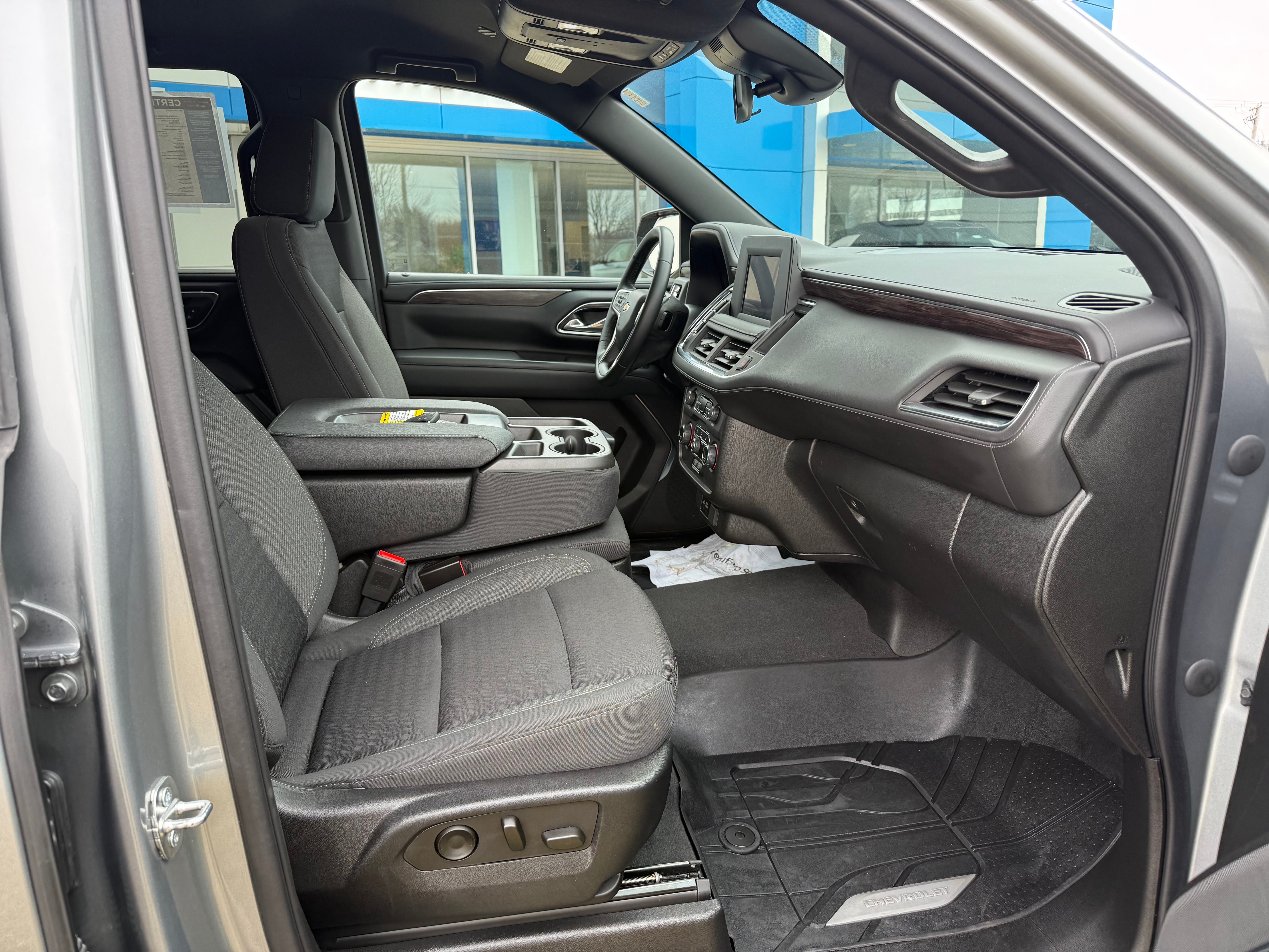 2023 Chevrolet Tahoe LS