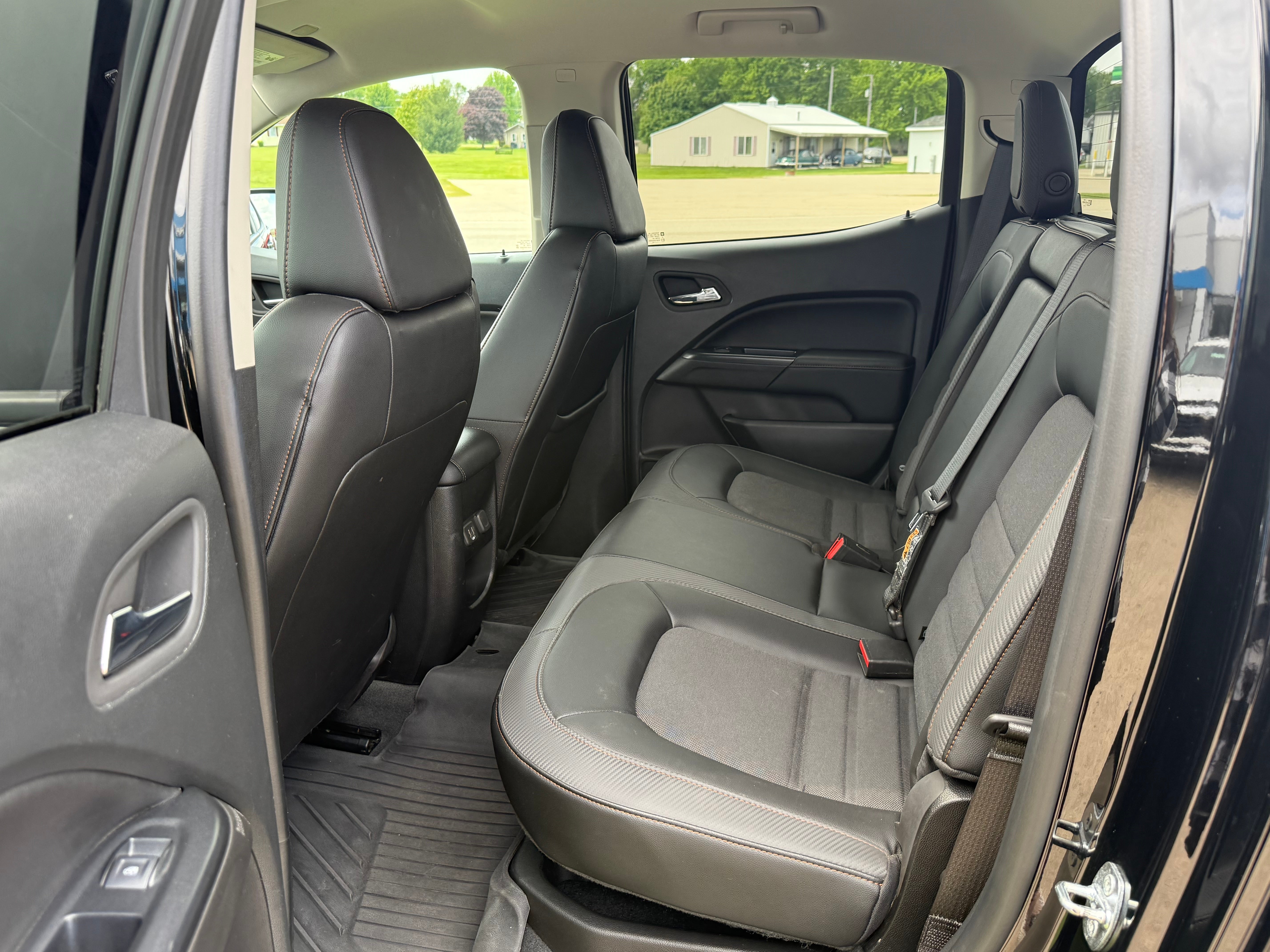 2022 GMC Canyon AT4 - Cloth
