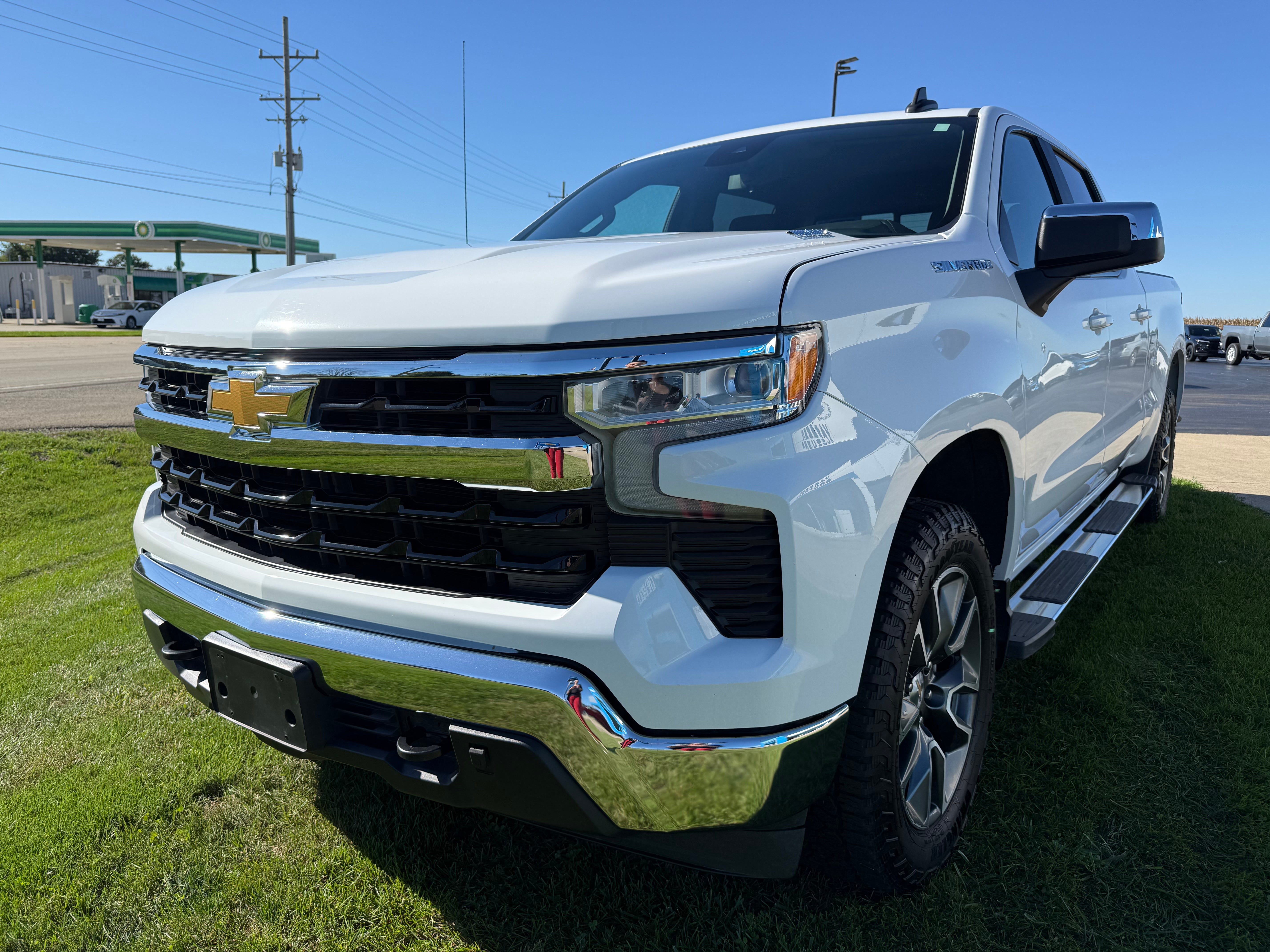 2024 Chevrolet Silverado 1500 LT
