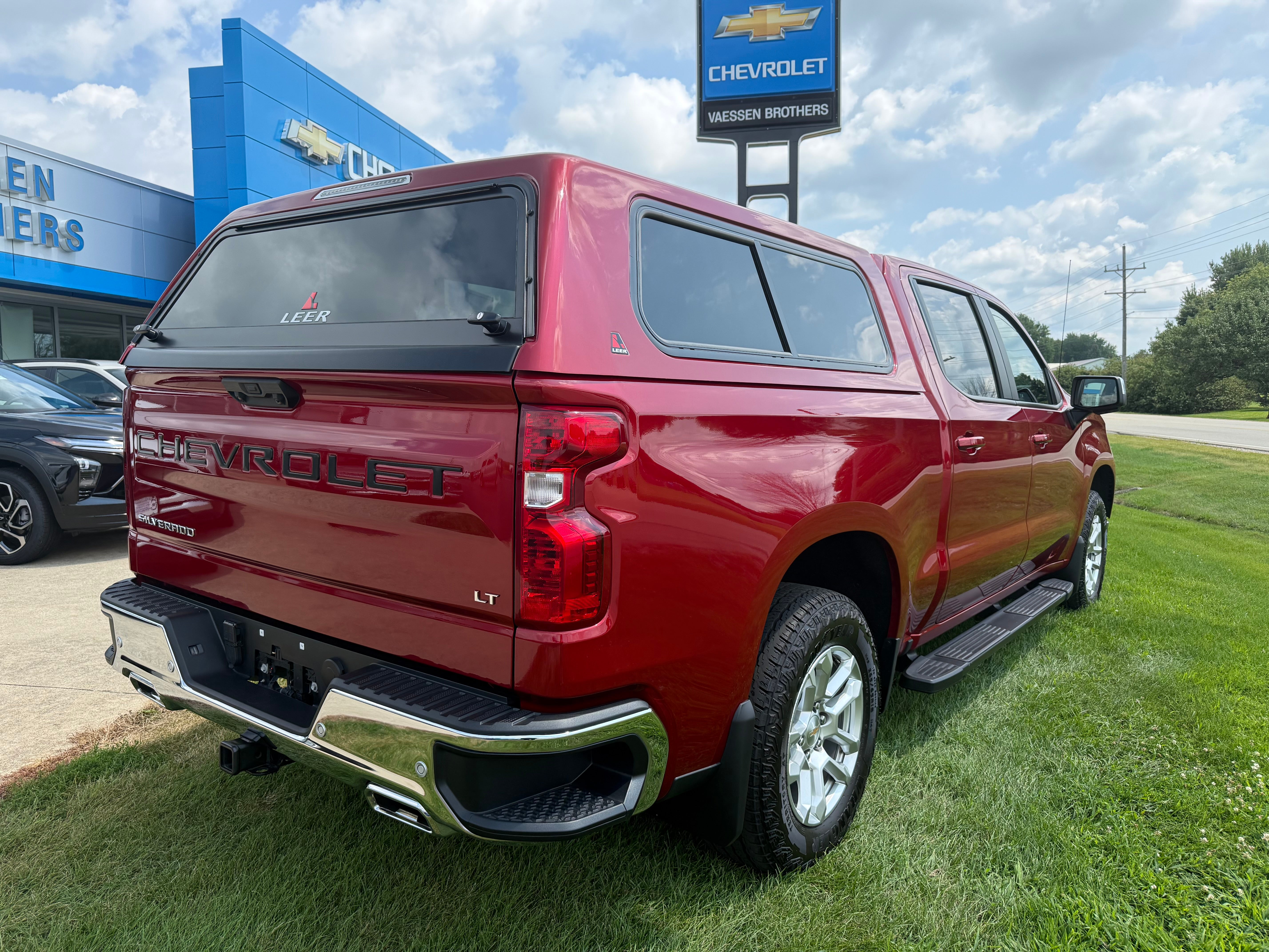 2024 Chevrolet Silverado 1500 LT