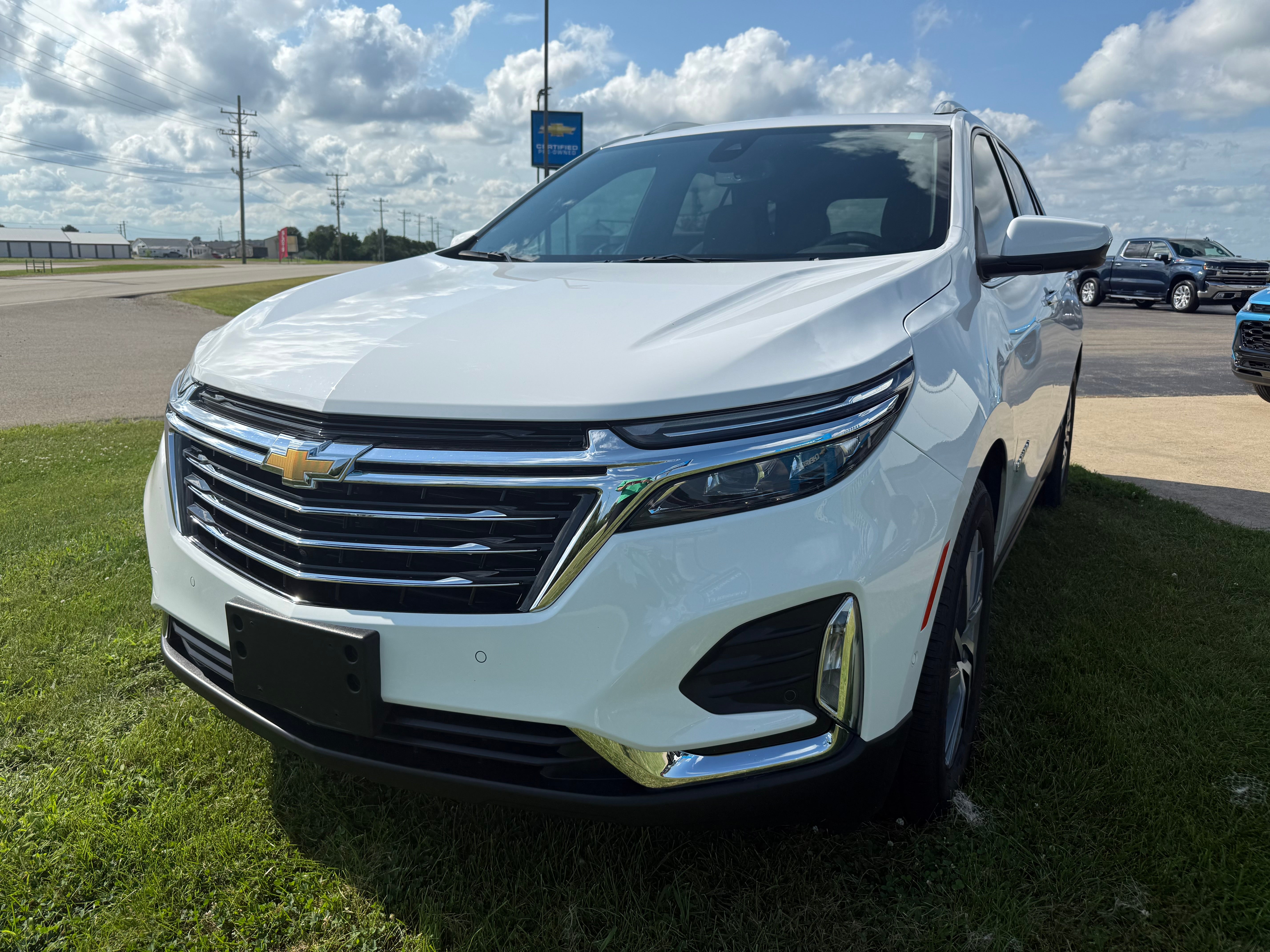 2023 Chevrolet Equinox Premier