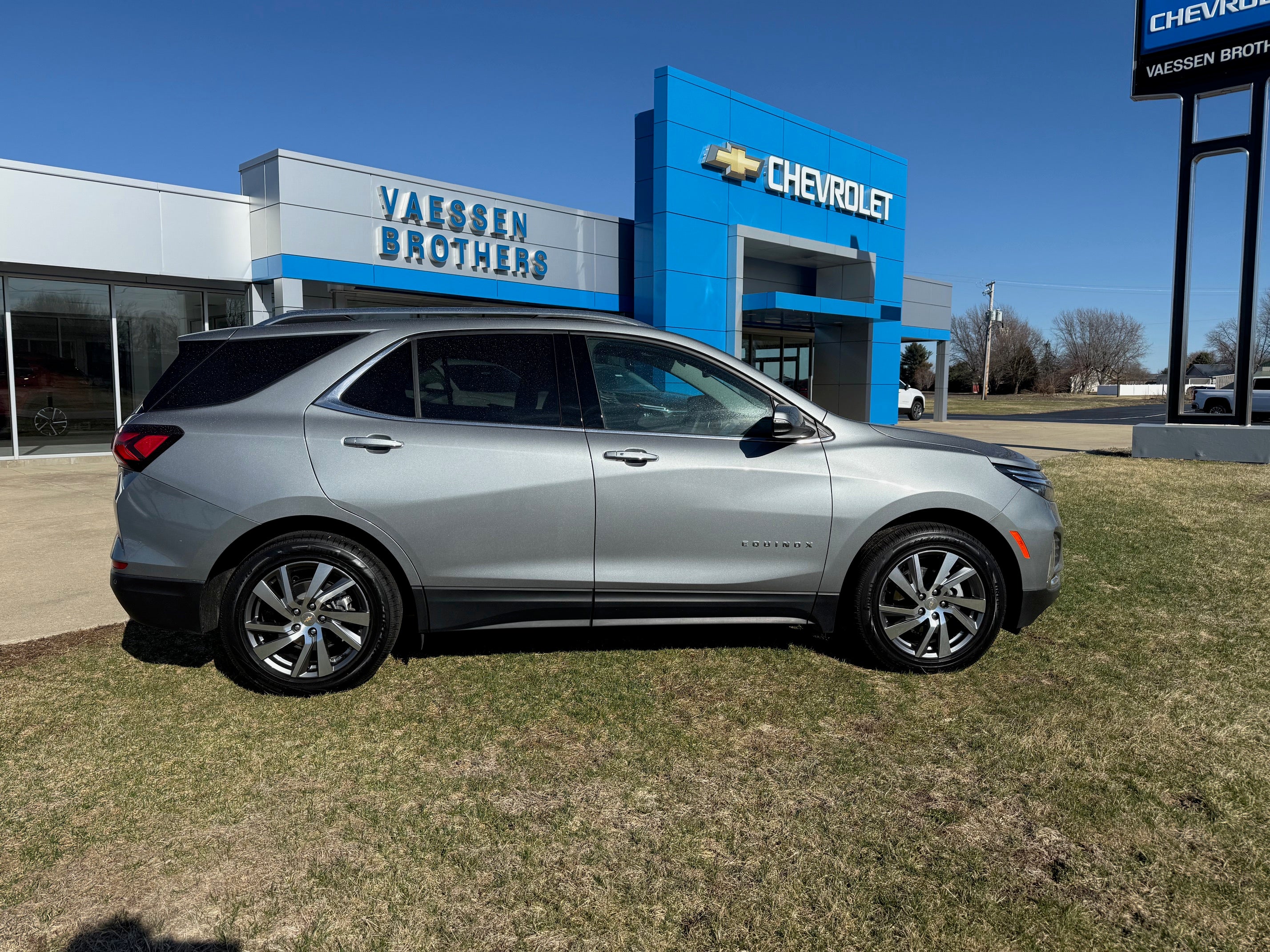 2023 Chevrolet Equinox Premier
