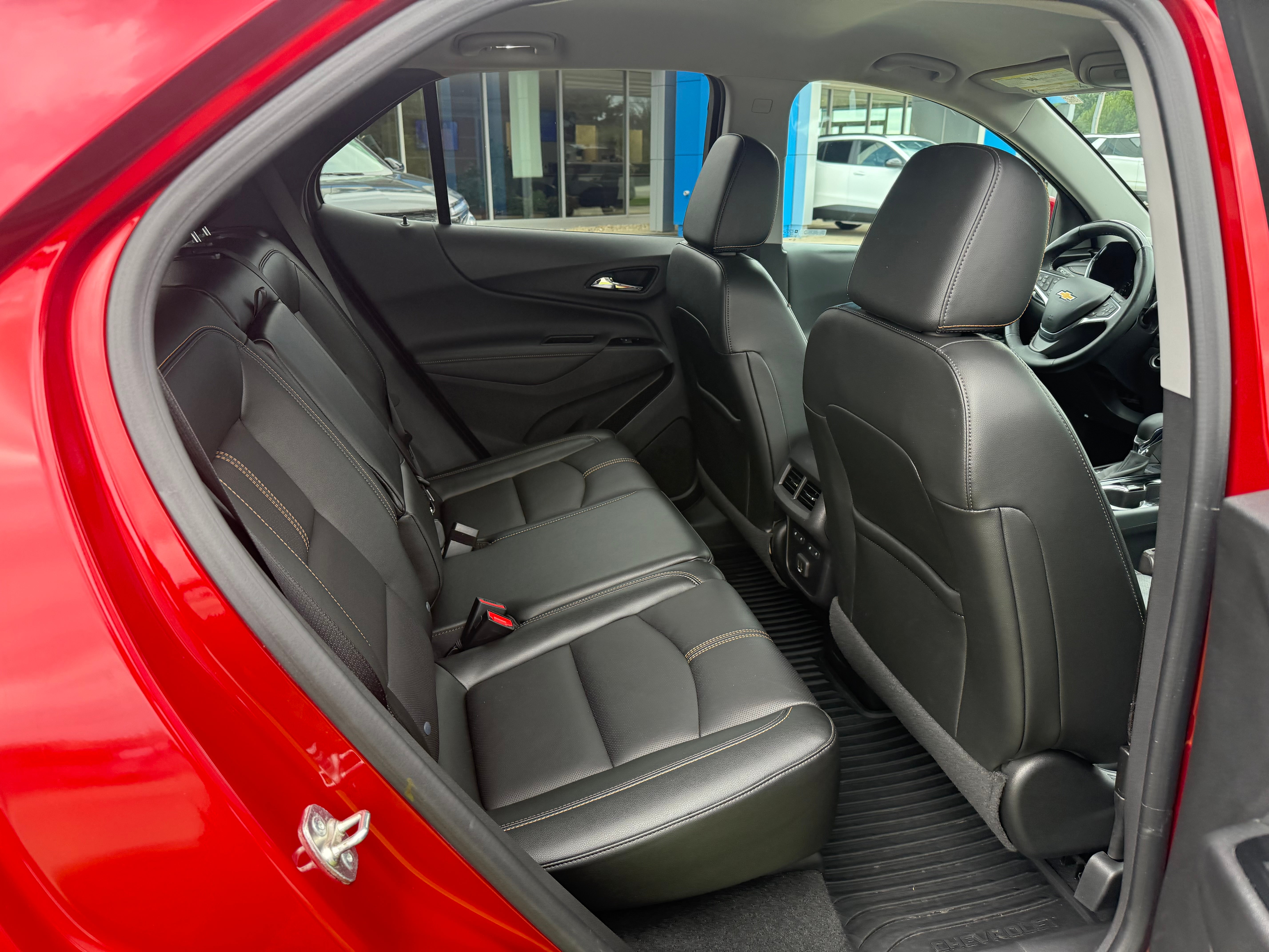 2024 Chevrolet Equinox Premier - Photo 10
